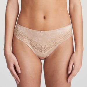 Sylvia Glossy sand