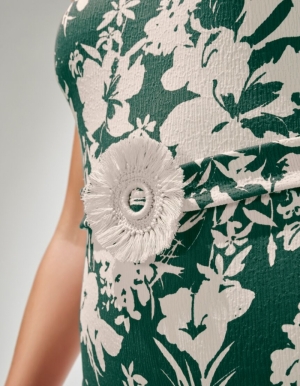Februari Green