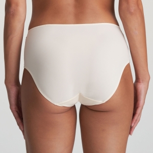 Nathy Pealed ivory