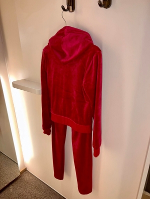 CLASSIC VELOUR Raspberry