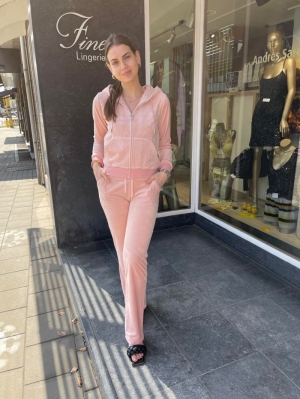 DIAMOND VELOUR TANYA Soft pink