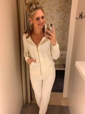 Julia Ecru