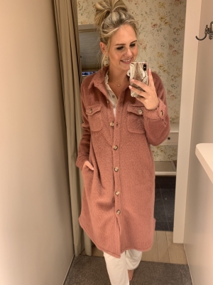  Dusty roze
