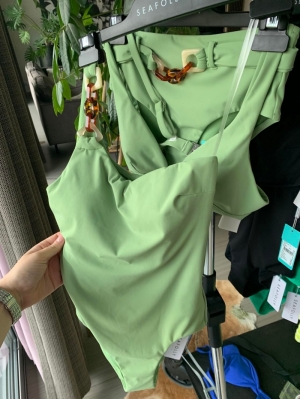  Olive