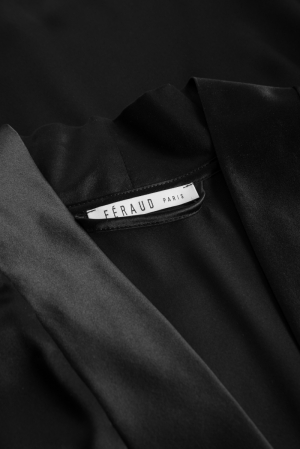 S4 SILK Black