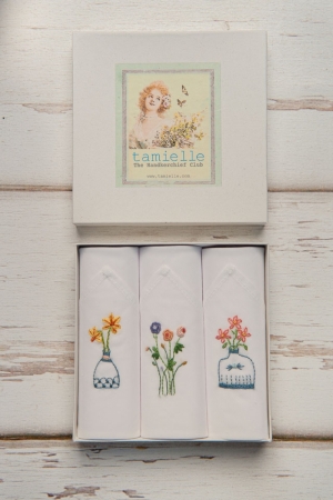 3 STUKS Vases