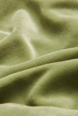  Moss stone