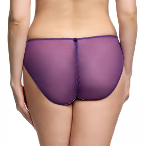 Tryst violet