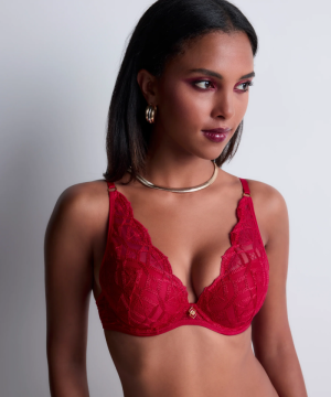 Sense Of Illusion Red Berry